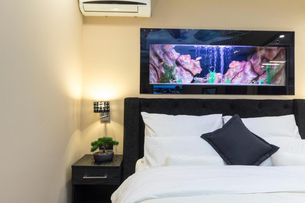 Madison Inn Suites - Wilson'S Square Beograd Eksteriør billede